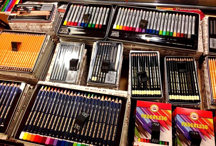 Ассортимент кохиноровских магазинов очень богат и разнообразен