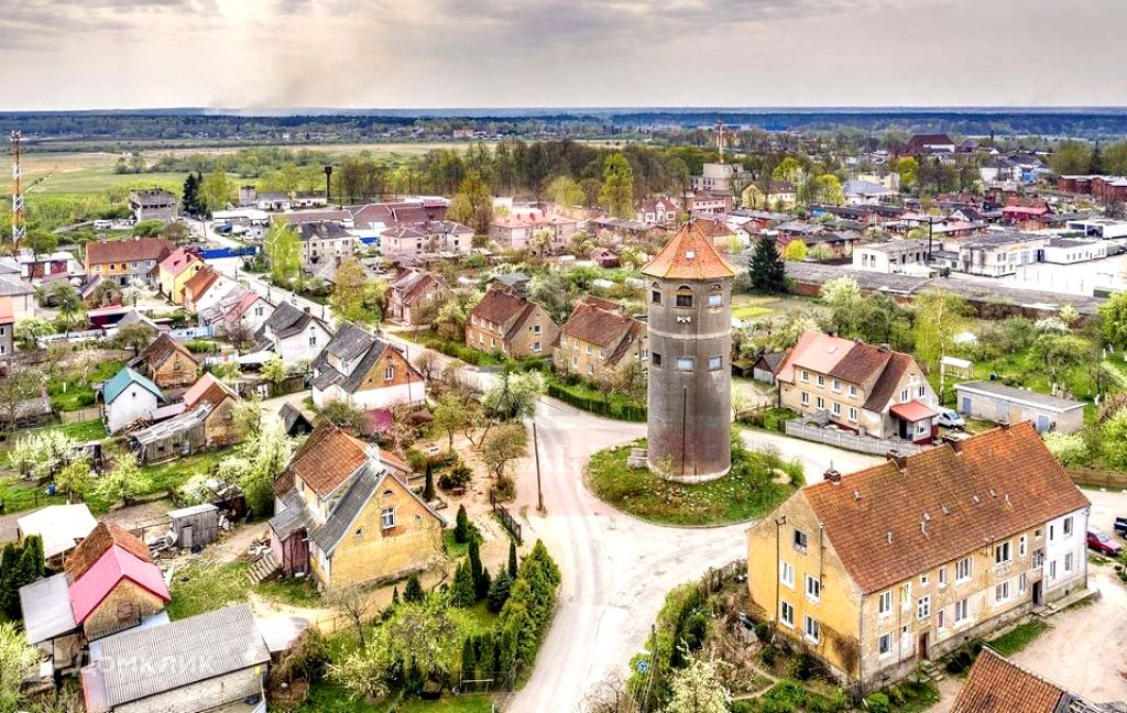 Водонапорная башня - инженерный объект городской архитектуры Тапиау