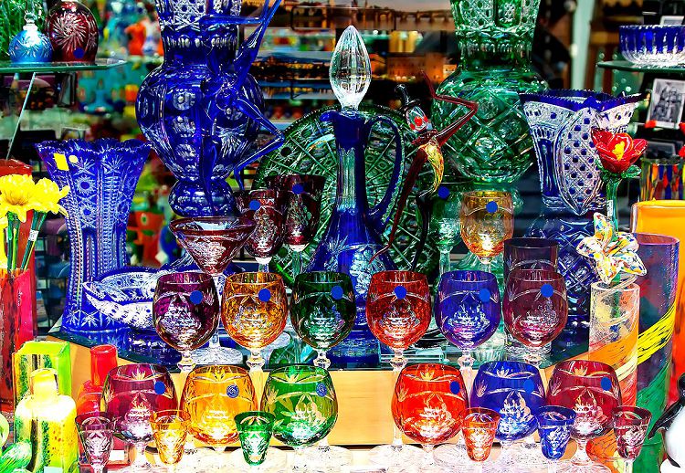 Ну как можно устоять перед такой прекрасной богемской красотой?!