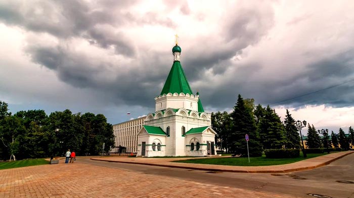 Храм Архангела Михаила - памятник архитектуры 17 века