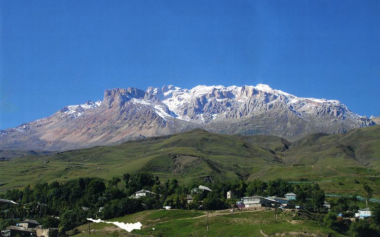 Гора Шалбуздаг (Mountain Shalbuzdag)